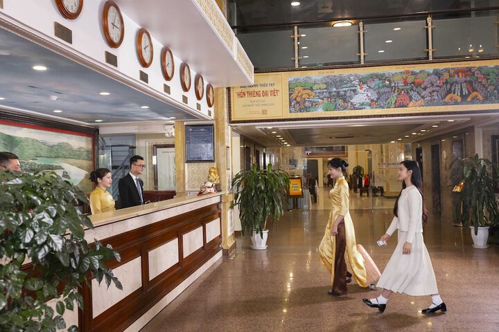 Hotel Interior 12 of 213