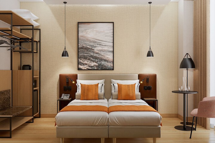 Room 3 of 21