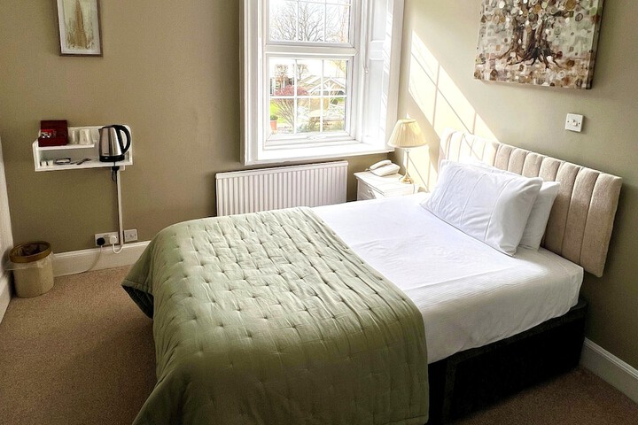 Room 14 of 35