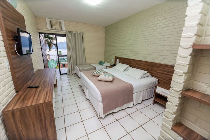 Room 14 of 91