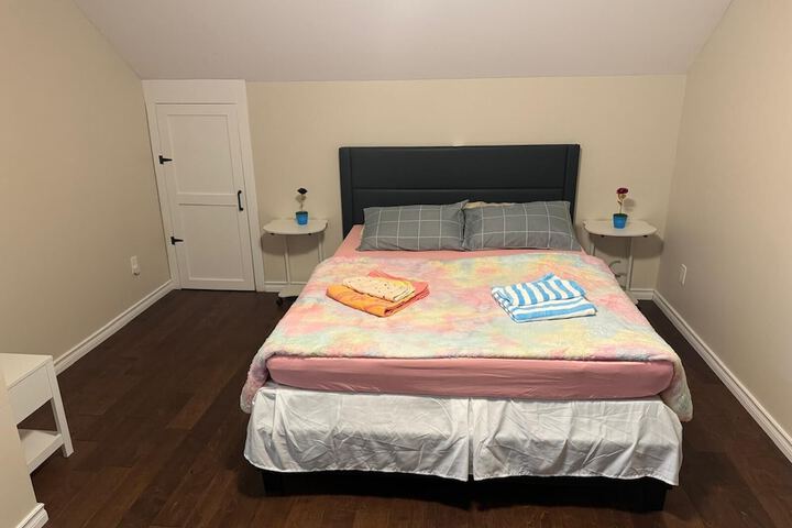 Room 15 of 66