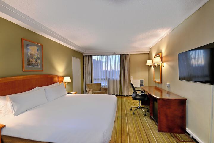 Room 54 of 128