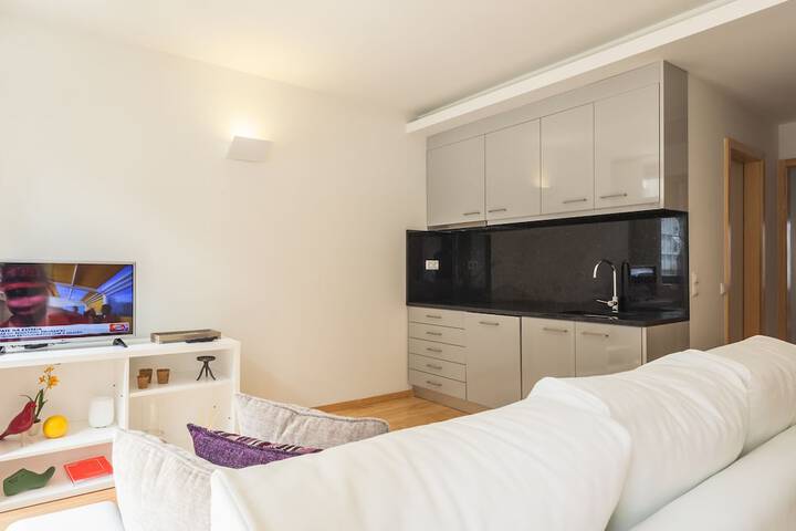 Room 42 of 74