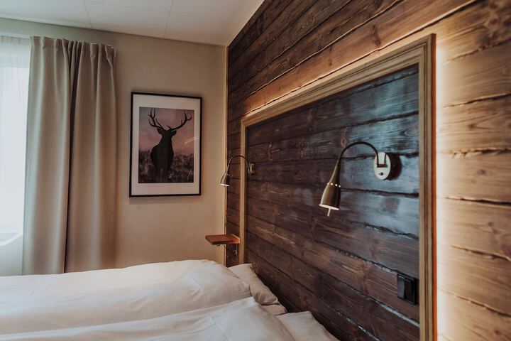 Room 26 of 104