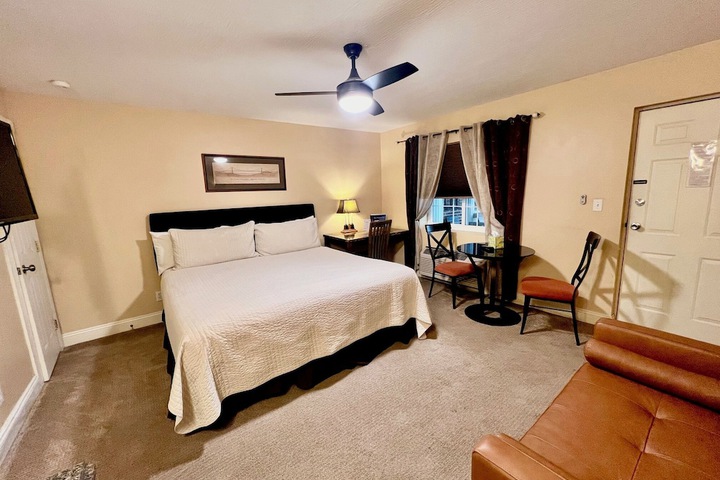 Room 18 of 67