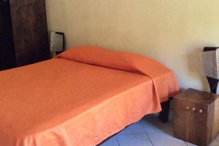 Room 4 of 29