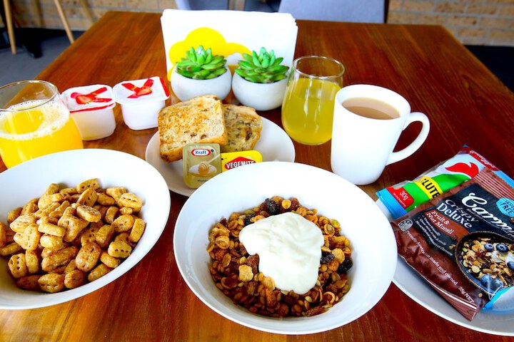 Breakfast meal