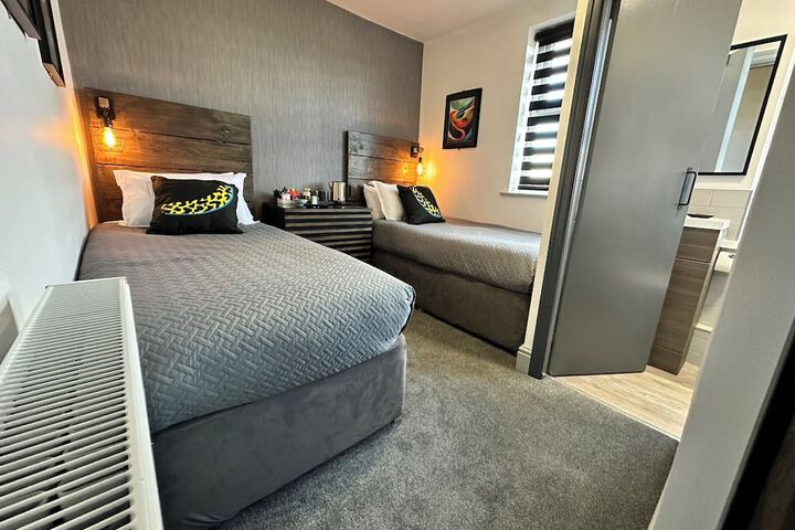 Room 14 of 31