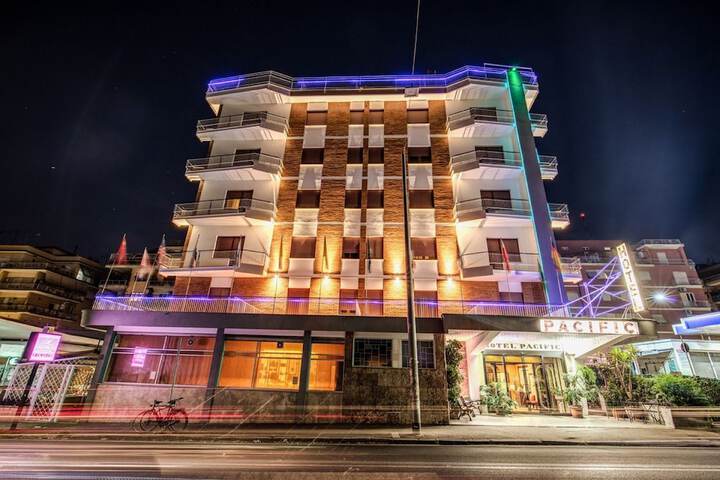Hotel 71 of 72