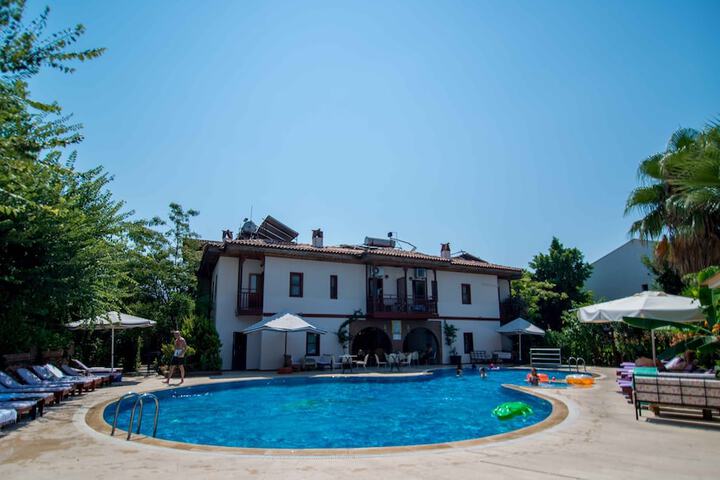 Hotel with Pool