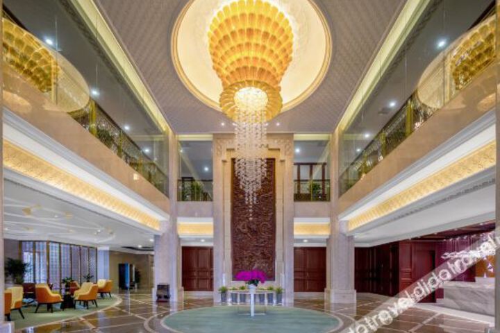 Hotel Interior 5 of 13