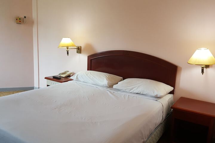 Room 7 of 22