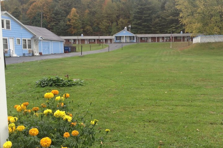 Property Grounds 19 of 22