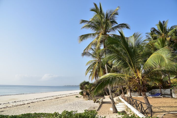 Beach 18 of 28