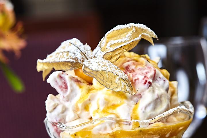 Dining Photos