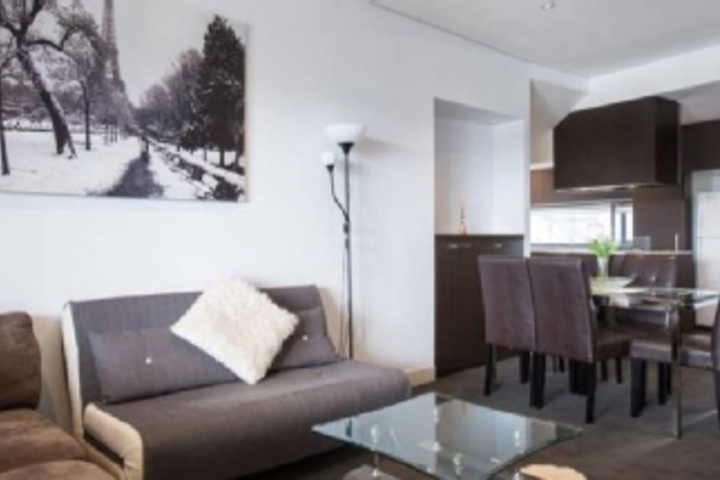 Room 215 of 288