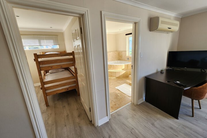Room 20 of 87