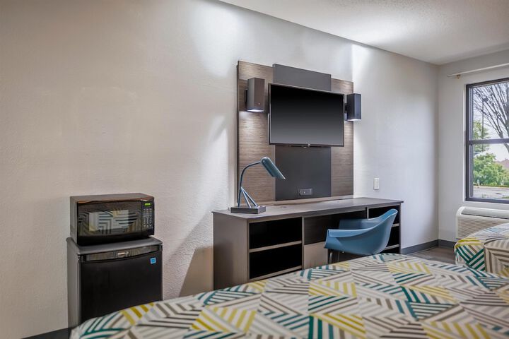 Room 17 of 30