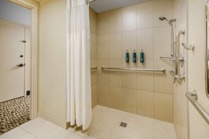 Bathroom shower