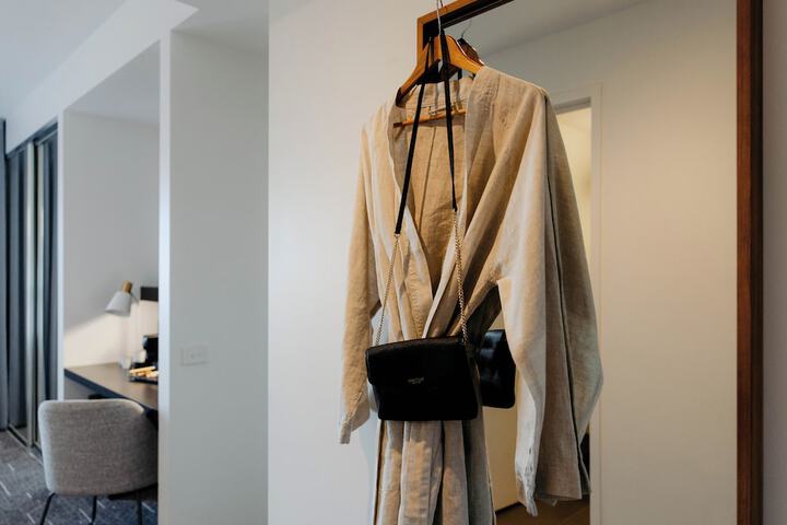 Room 10 of 66