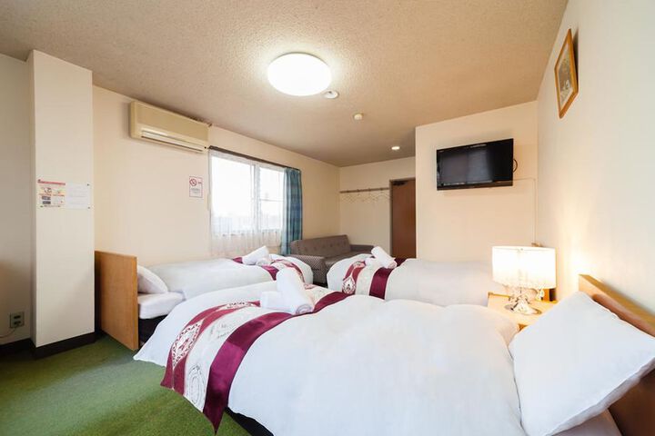 Room 19 of 74