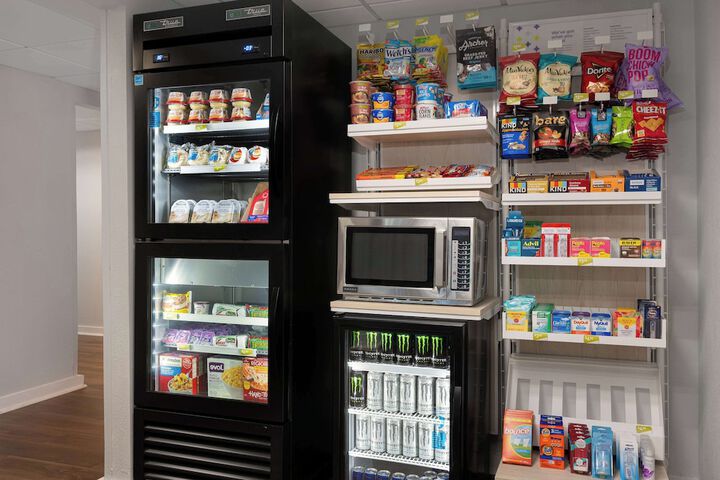 Snack bar