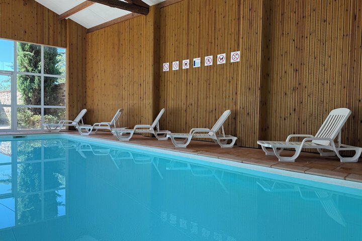 Pool 16 of 48