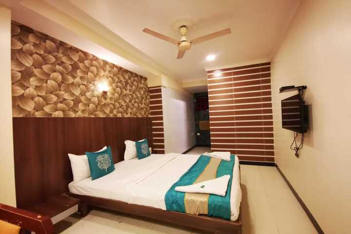 Room 16 of 41