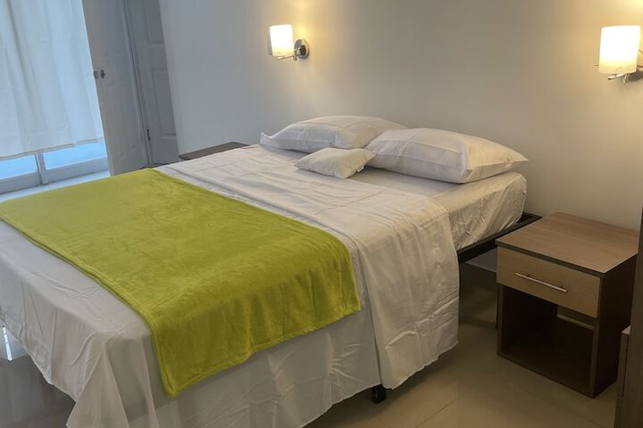 Room 7 of 17