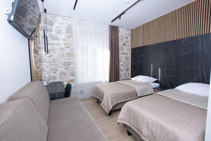 Room 20 of 60