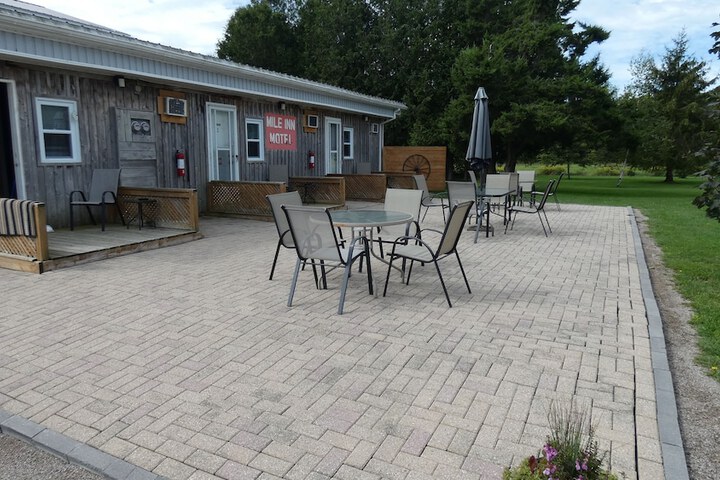 Terrace/Patio 25 of 41
