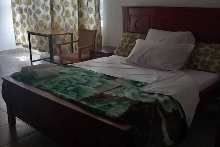 Room 15 of 26