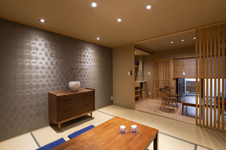 Room 25 of 54