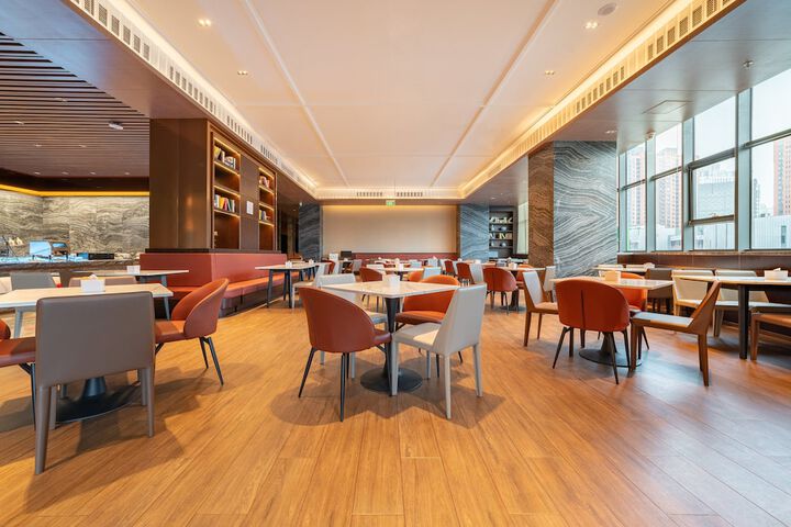 Dining Photos