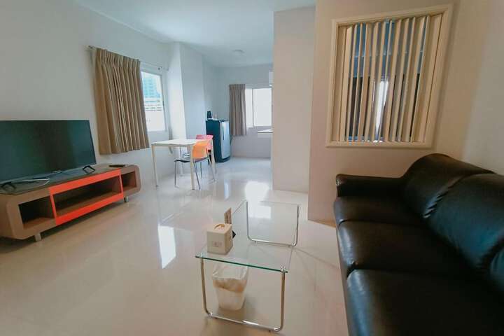 Room 19 of 35