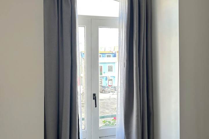 Room 10 of 52