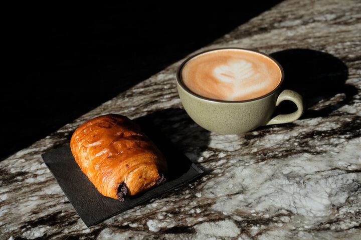 Breakfast/Coffee Service 35 of 42