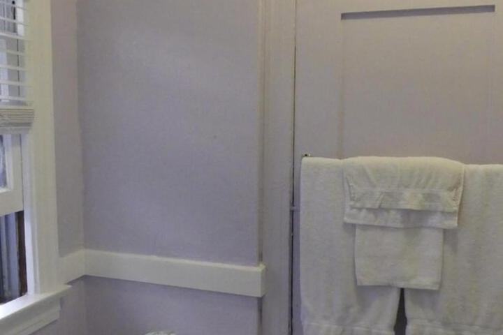 Photo 33