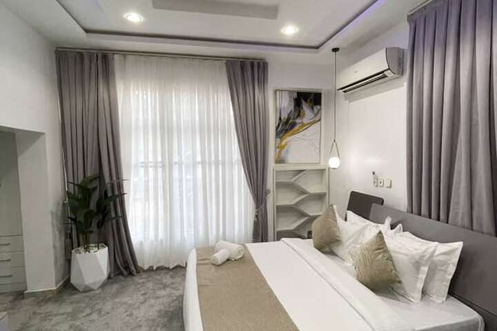 Room 22 of 44