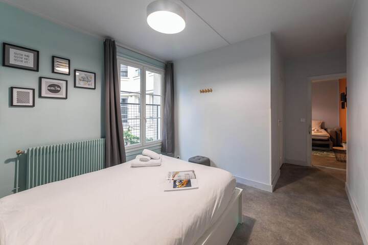 Room 34 of 72