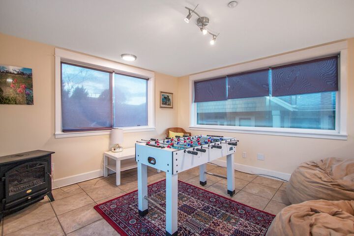 Room 16 of 24