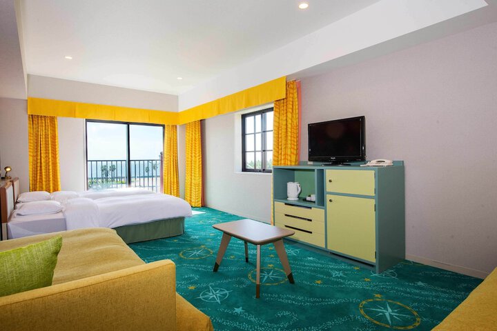 Room 16 of 48