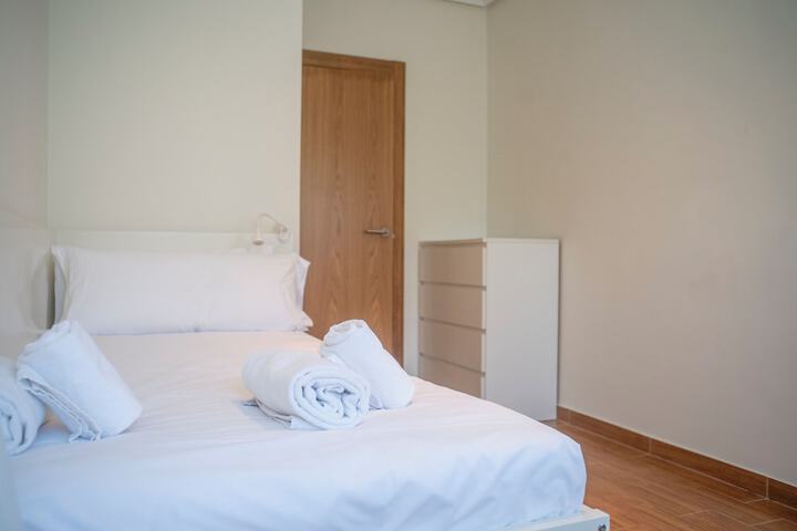 Room 8 of 25