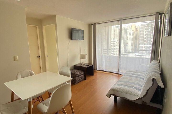 Room 21 of 33
