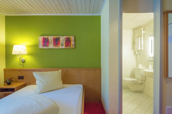 Room 55 of 154