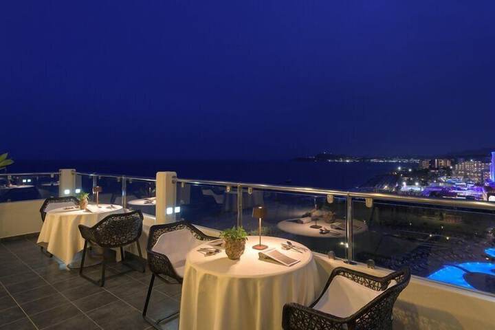 Dining 109 of 117