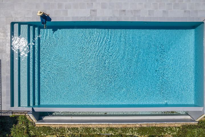 Pool 63 of 103