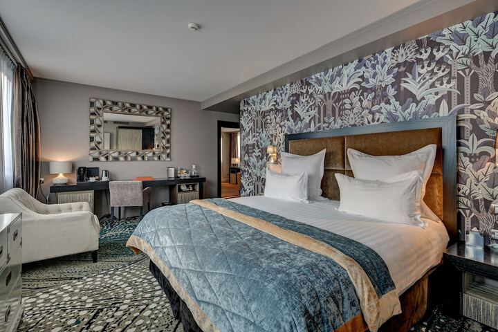 Room 20 of 83