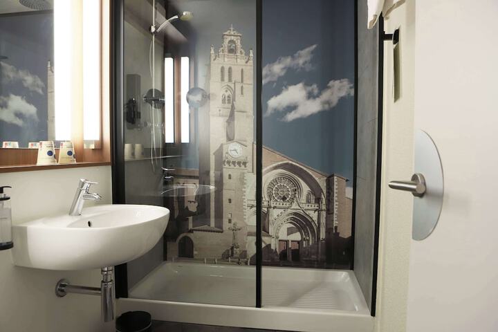 Bath Interior