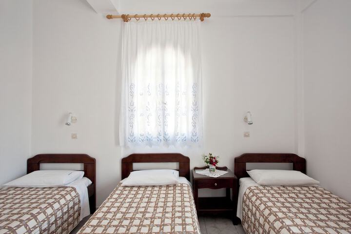 Room 16 of 31